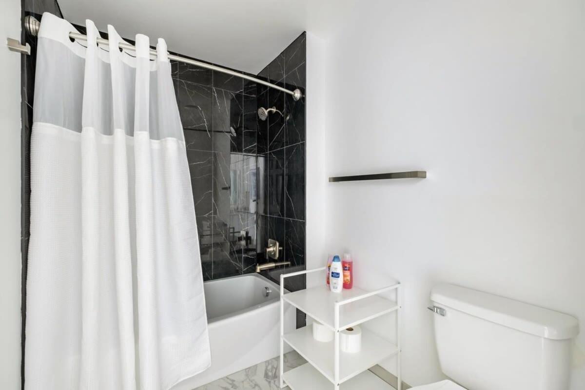 4B 3Ba Premium Family Apartment With Gym Charlotte Buitenkant foto